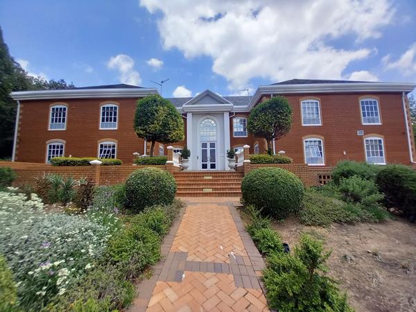 355 m² Commercial space