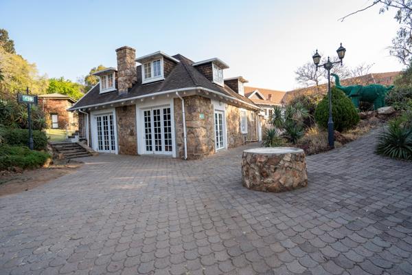 2 272 m² Office Space