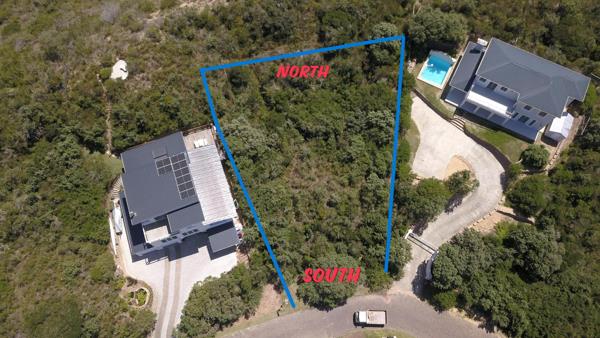 889 m² Land