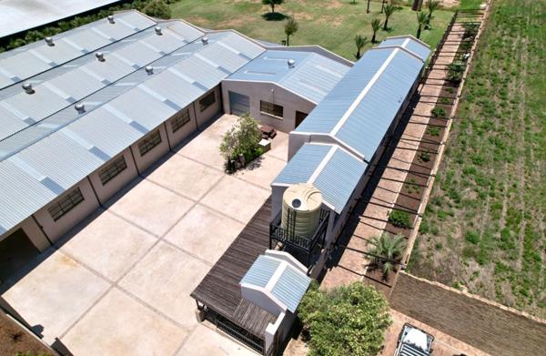 10.6 ha Farm