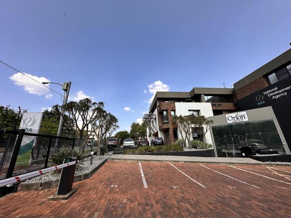 686 m² Commercial space