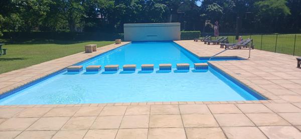 1 143 m² Land