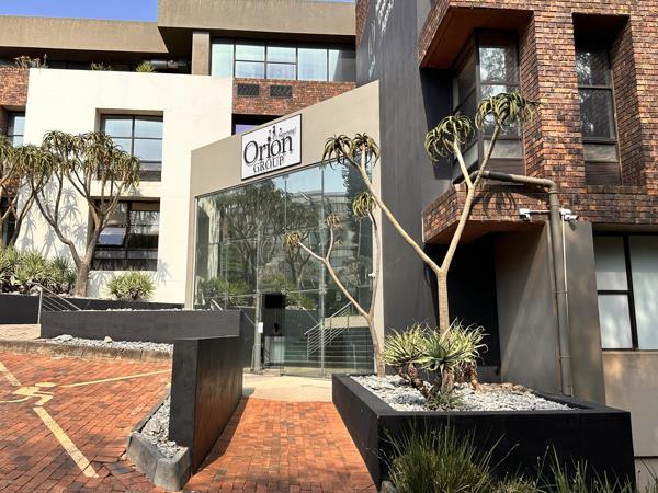 919 m² Commercial space