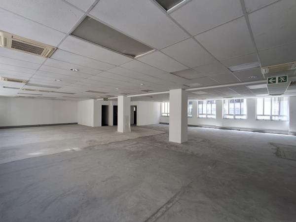 200 m² Commercial space