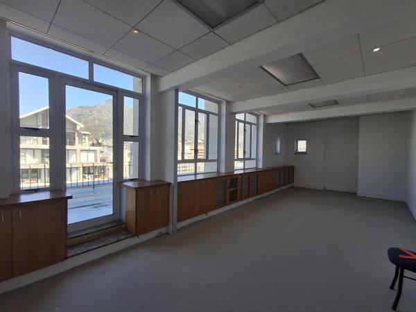 288 m² Commercial space