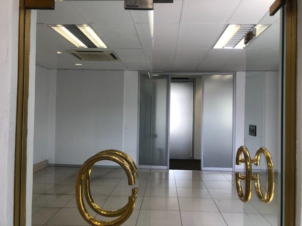 99 m² Commercial space