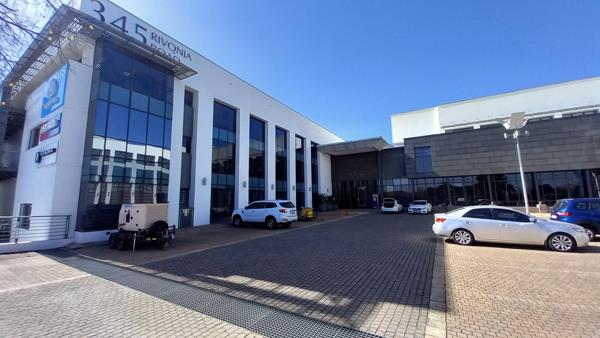 356 m² Commercial space