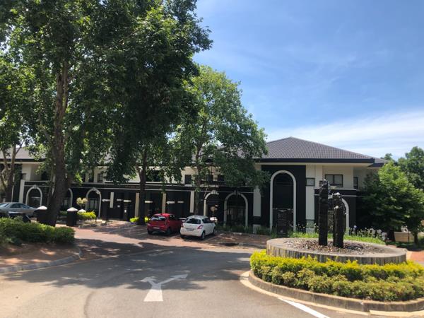 725 m² Commercial space