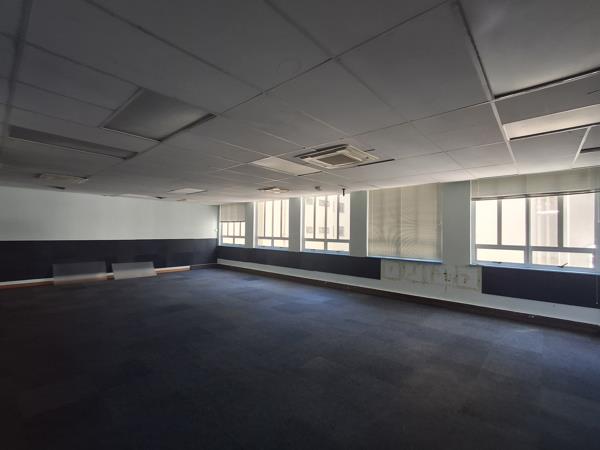 234 m² Commercial space