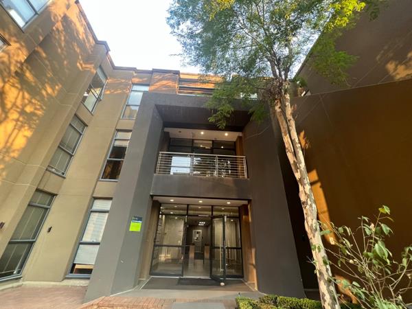 486 m² Commercial space