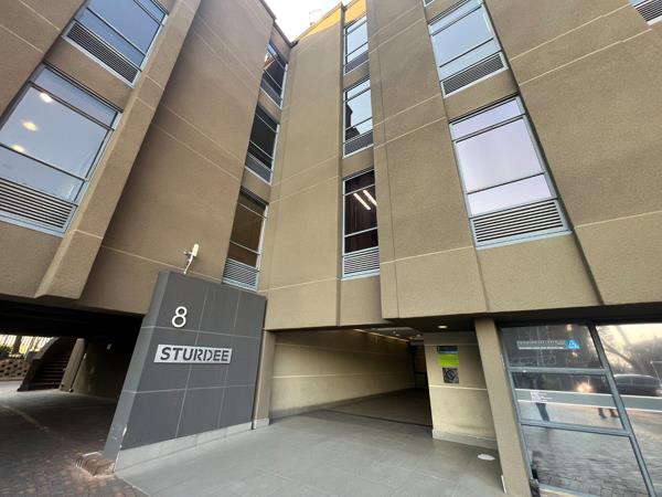 216 m² Commercial space