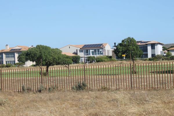 839 m² Land