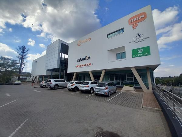 241 m² Commercial space