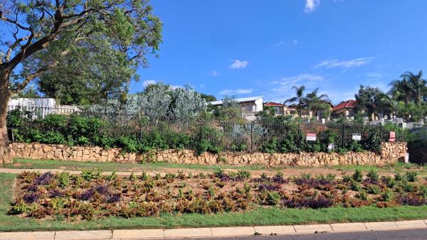 1 500 m² Land