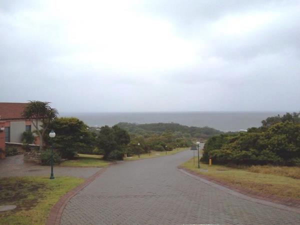 1 038 m² Land