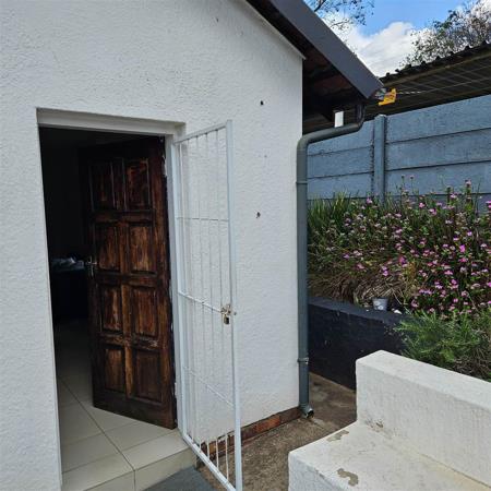 1 Bedroom Garden Cottage