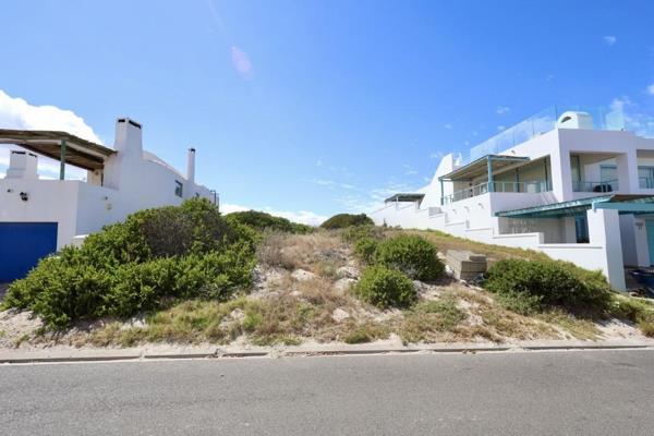 363 m² Land