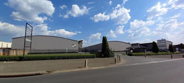 440  m² Industrial space