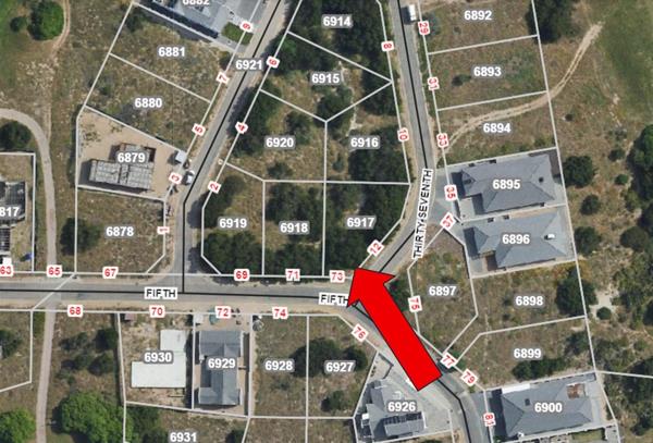 416 m² Land