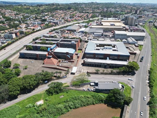 16 000  m² Industrial space