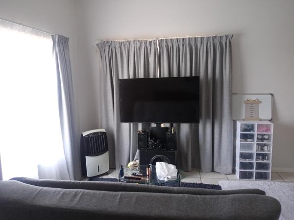 1 Bedroom House