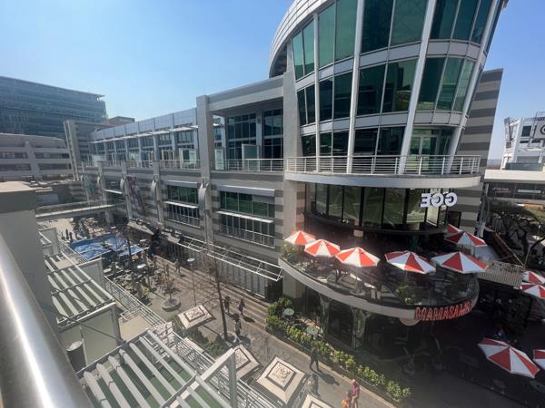 352 m² Commercial space