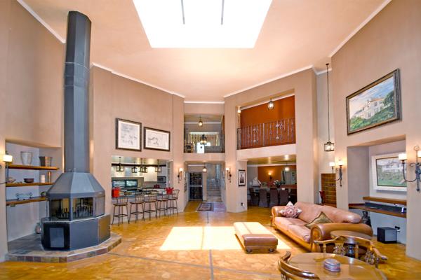 12 Bedroom House