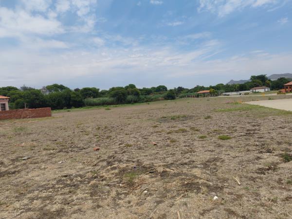 500 m² Land