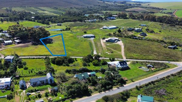4 000 m² Land