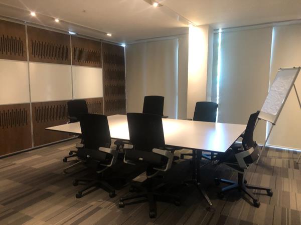 599 m² Commercial space