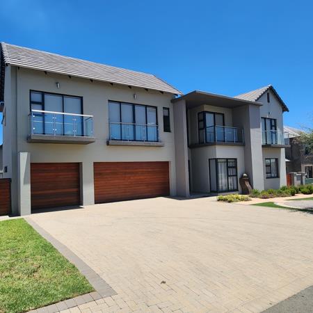 6 Bedroom House