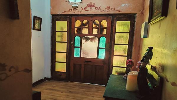 9 Bedroom, Bed and Breakfast