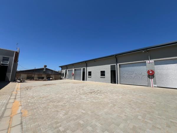 121  m² Industrial space