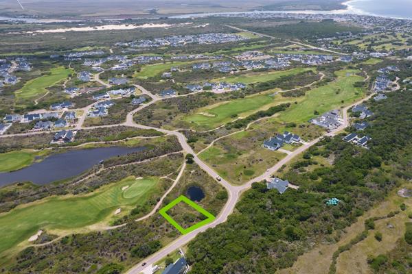 1 273 m² Land