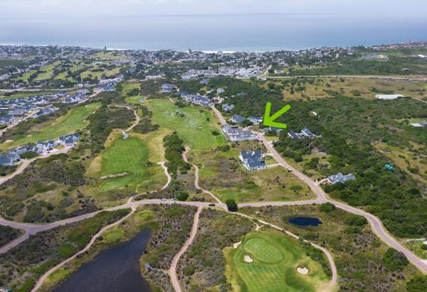 1 176 m² Land