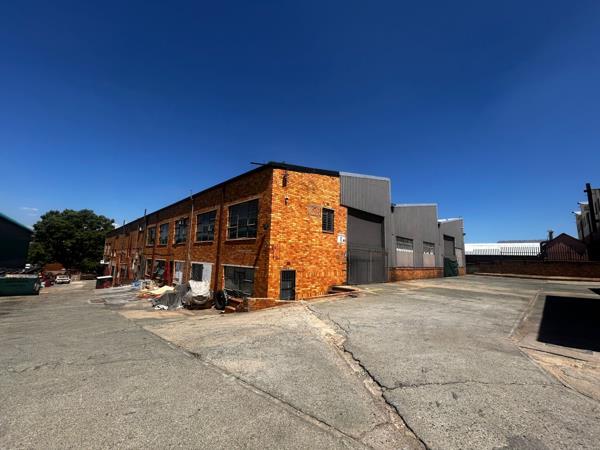 5 400  m² Industrial space