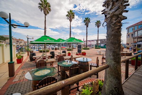 255  m² Commercial space