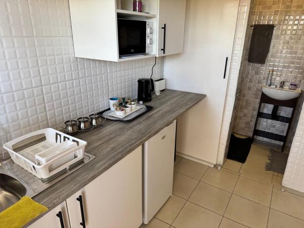 1 Bedroom House