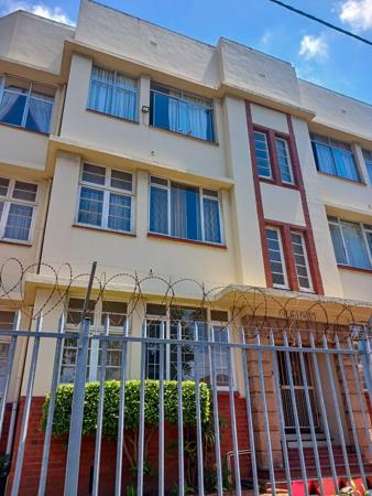 2.5 Bedroom Apartment