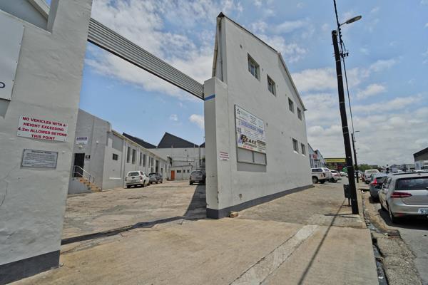 182 m² Industrial space