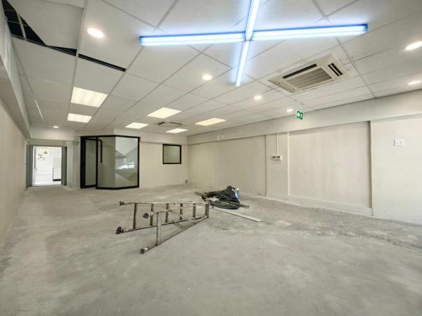 120 m² Commercial space