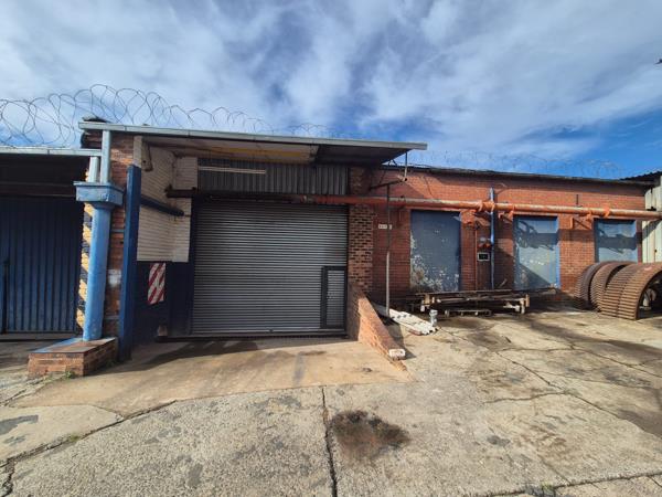 1 493  m² Industrial space