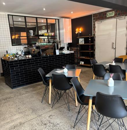 91 m² Retail Space