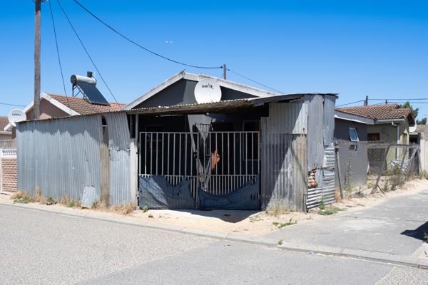 2 Bedroom House