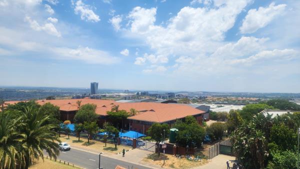 464 m² Commercial space