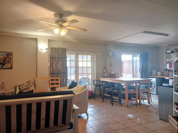 2 Bedroom House