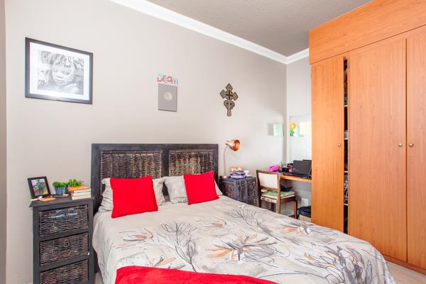 2 Bedroom Apartment to rent in Noordwyk | RR4287913 | Private Property