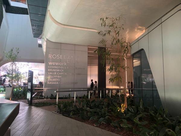 455  m² Commercial space