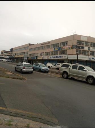 3 158  m² Commercial space