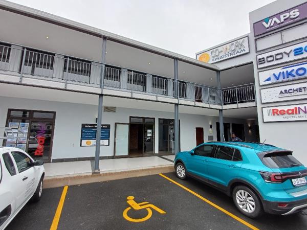 249  m² Commercial space